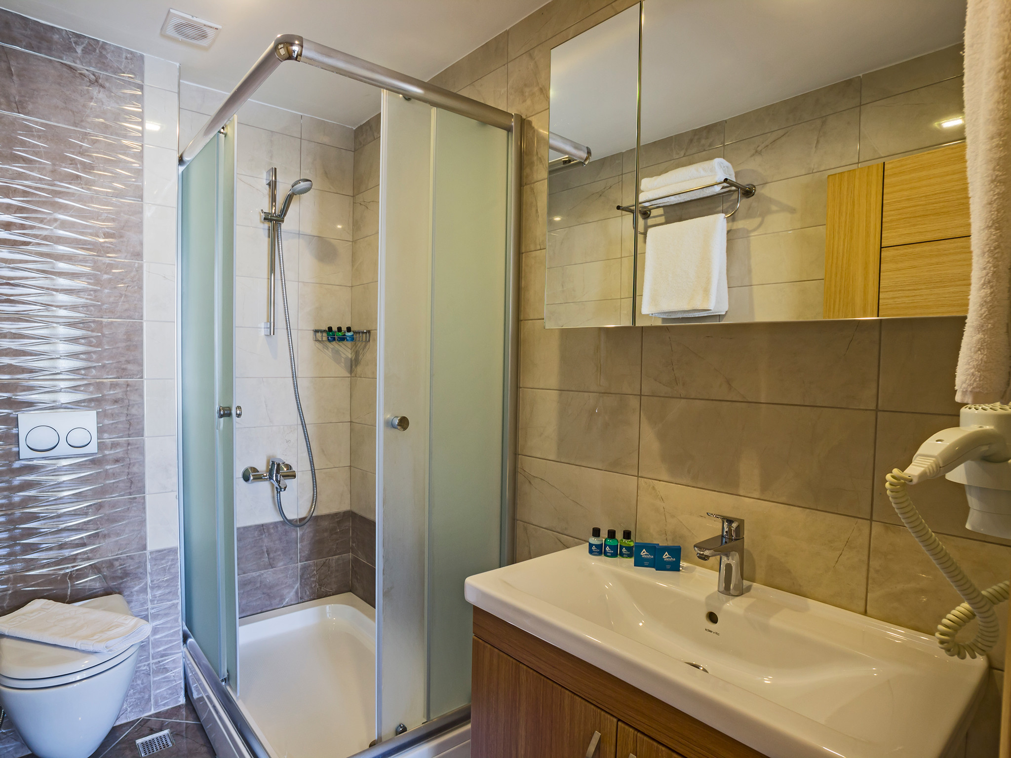 b2916c30-5d89-49cd-b1ad-024105b3367f